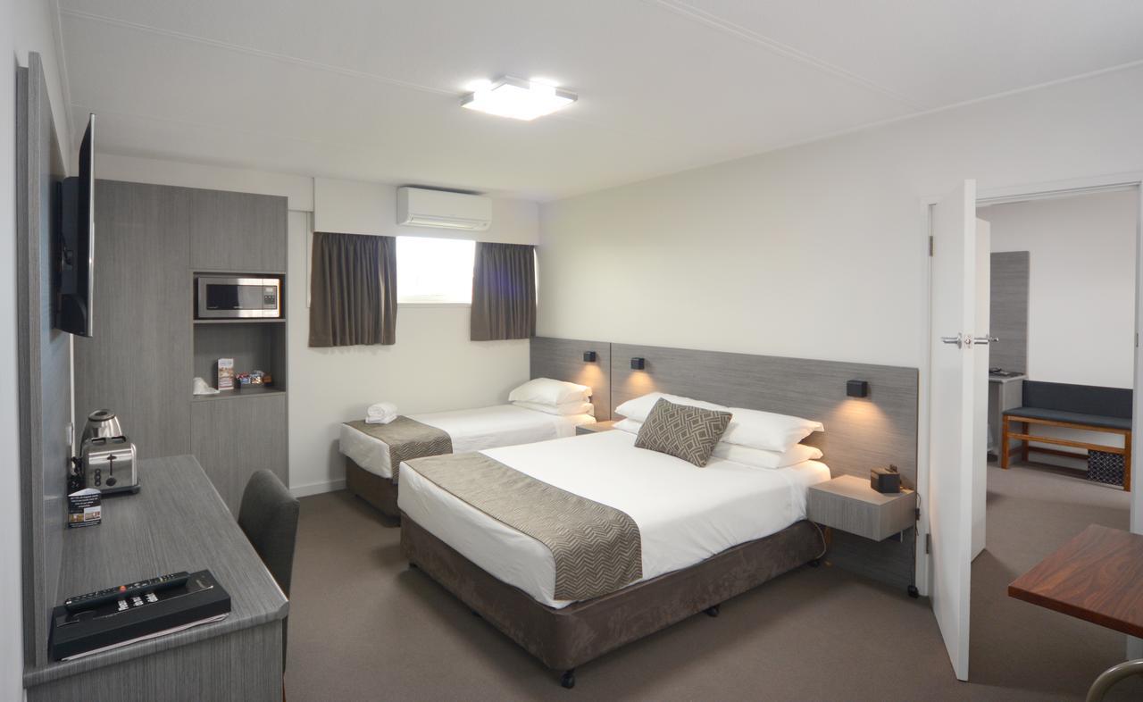 Bridge Motel 2*